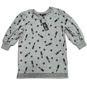 Love + Lace Women's Gray Lipstick & Stars Graphic Print 3/4 Sleeve Sweater, Med